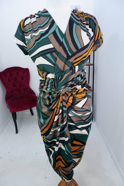 Платье Jus d'Orange обтягивающее, визуально на 46 размер