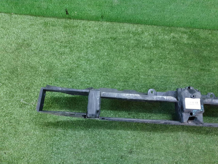 Воздуховод радиаторов нижний BMW X5 G05 (2018-н.в.)