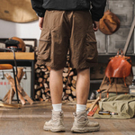 Функциональные нейлоновые шорты многокарманные на замке для мужчин от бренда JIELEINUO