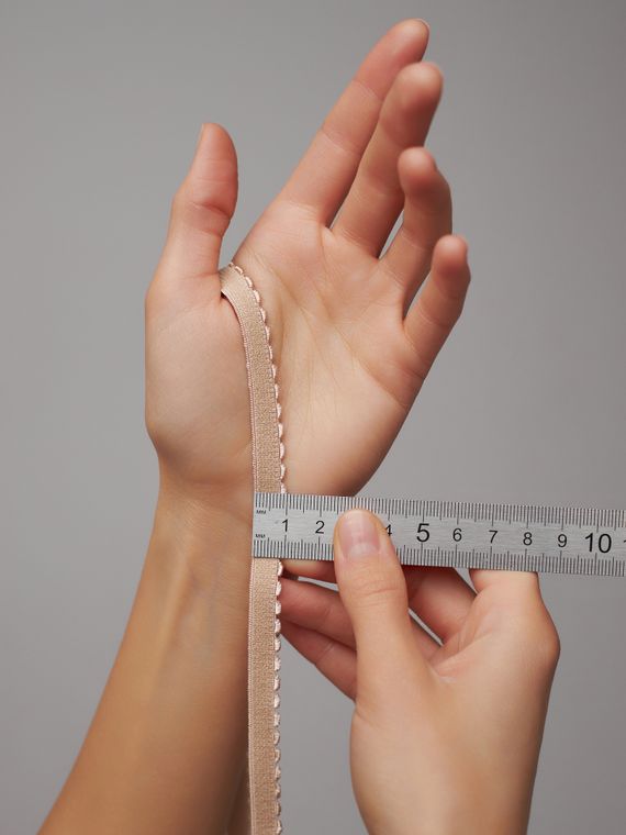 775 641/10 ОПТ Резинка отделочная Lauma Fabrics, 10 мм, бежевый 775