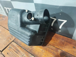 Корпус воздушного фильтра Suzuki Grand Vitara 2 (JT) 05-15 Б/У Оригинал 65JA01