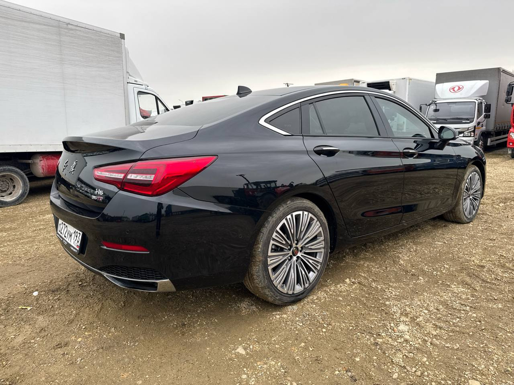 HONGQI H5 1.8T Flagship