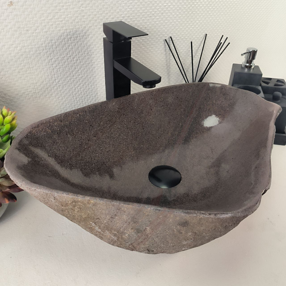 Раковина из речного камня RS-64988 54*37*15 0862