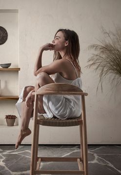 Полубарный стул Glynis эвкалипт