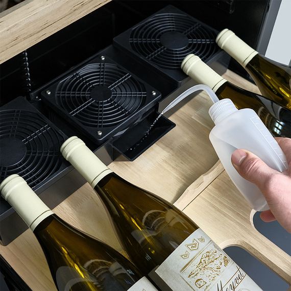 Винный холодильник Meyvel MV69-WW1-M (White Snow)