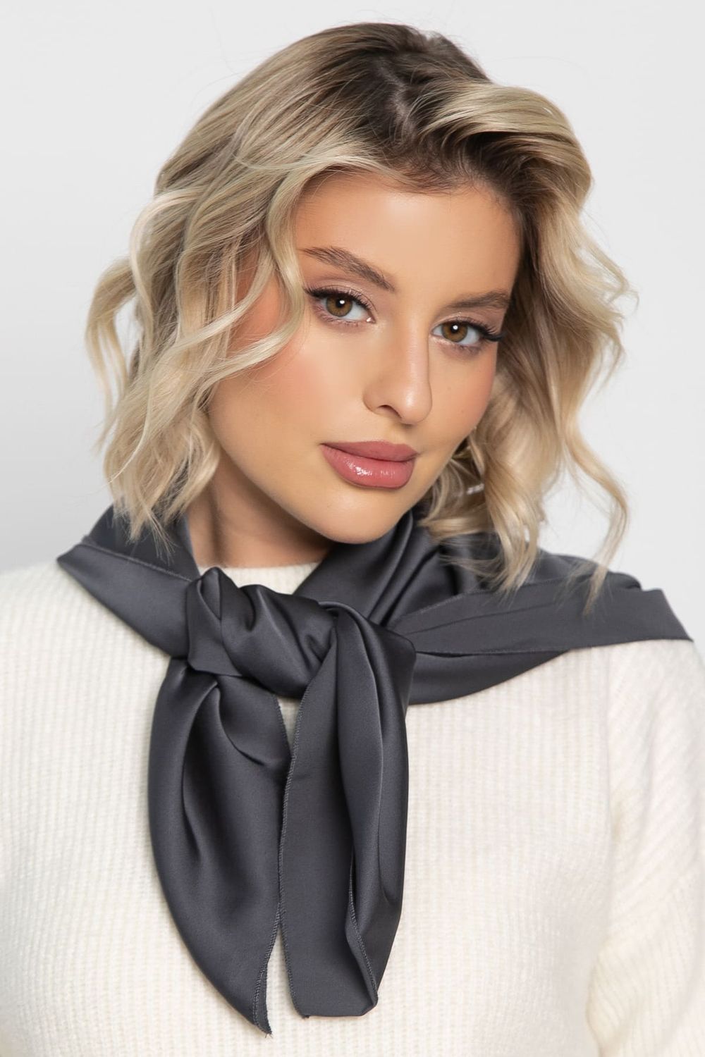 Косынка с завязками (графит) КЗВ8-53М LT Collection