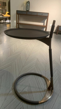 Стол журнальный GQ