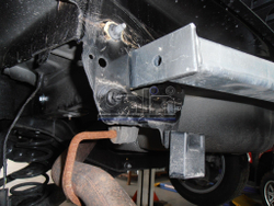 Фаркоп оцинкованный Galia F091C для Ford Focus хетчбек 2004-2011, 2011-, Ford C-MAX 2003-2011, 2011-(паспорт и сертификат в комплекте)(без электрики)