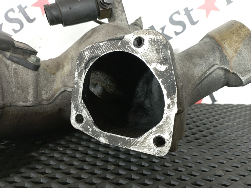 Коллектор впускной