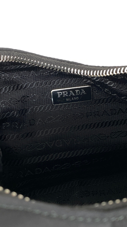 Сумка Prada Re Edition Bag