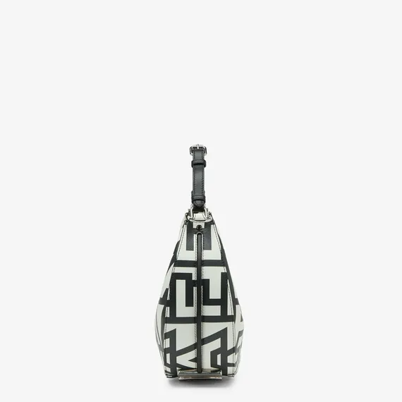 Двухцветная сумка Fendi из кожи наппа от Marc Jacobs