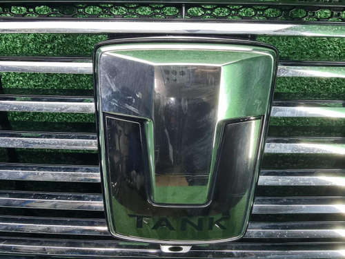 Решетка радиатора Tank 500 (2021-н.в.)