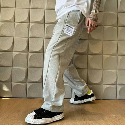 Спортивные штаны Balenciaga