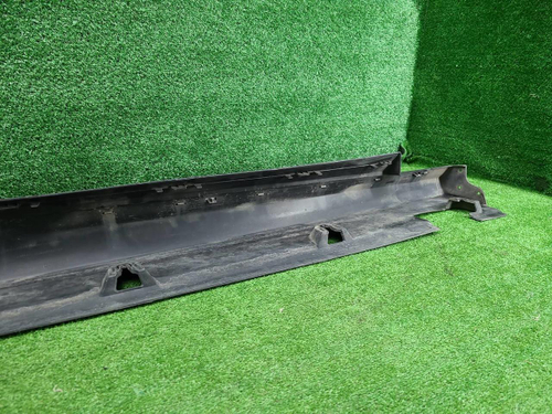 Накладка порога левая Mercedes M GLE W166 (11-18)