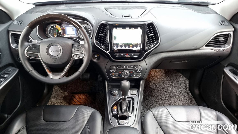 Jeep Cherokee (KL) 2.2 Дизель Overland 4WD (11.2019)
