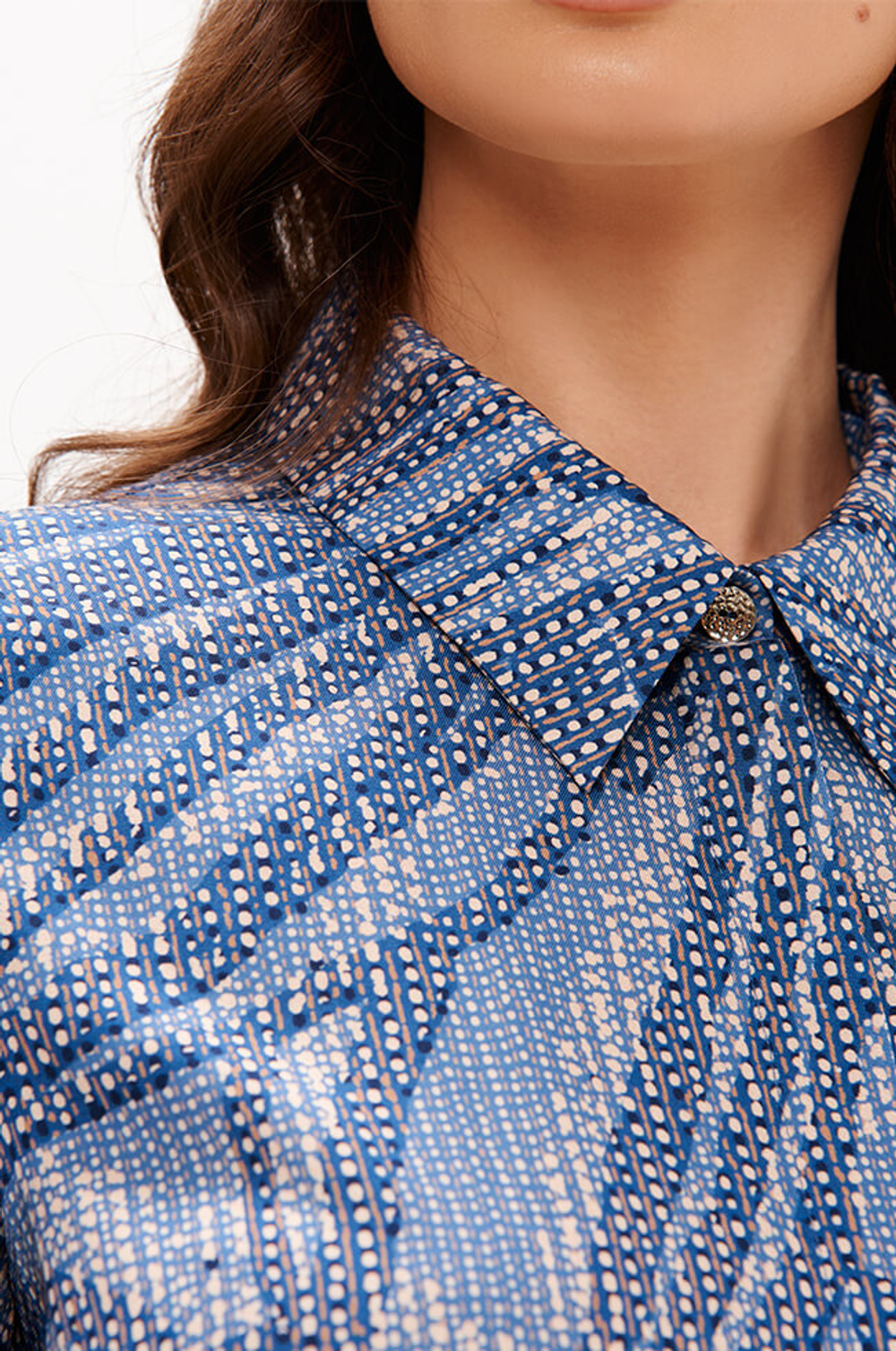 23387 Блузка женская (бежево-синий принт)