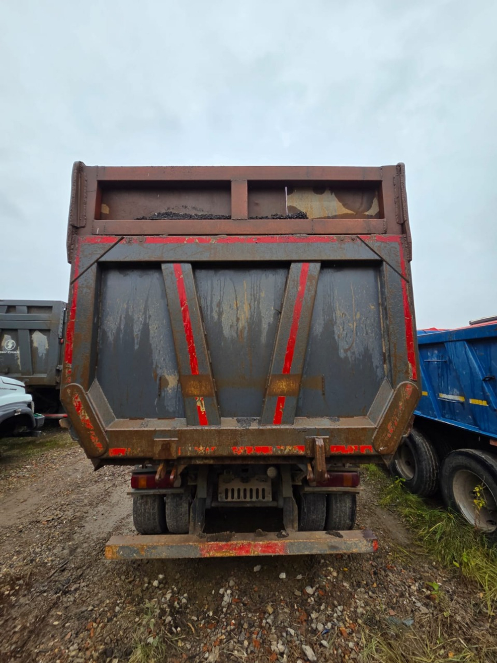 Howo T5G 6x4 Самосвал ZZ3257V384GE1 (Дизельный, 10,5 л, 400 л.с., МТ)
