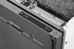 Встраиваемая посудомоечная машина Hotpoint HIS 1C69