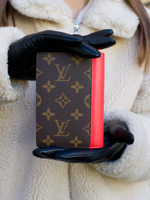 Louis Vuitton Обложка для паспорта
