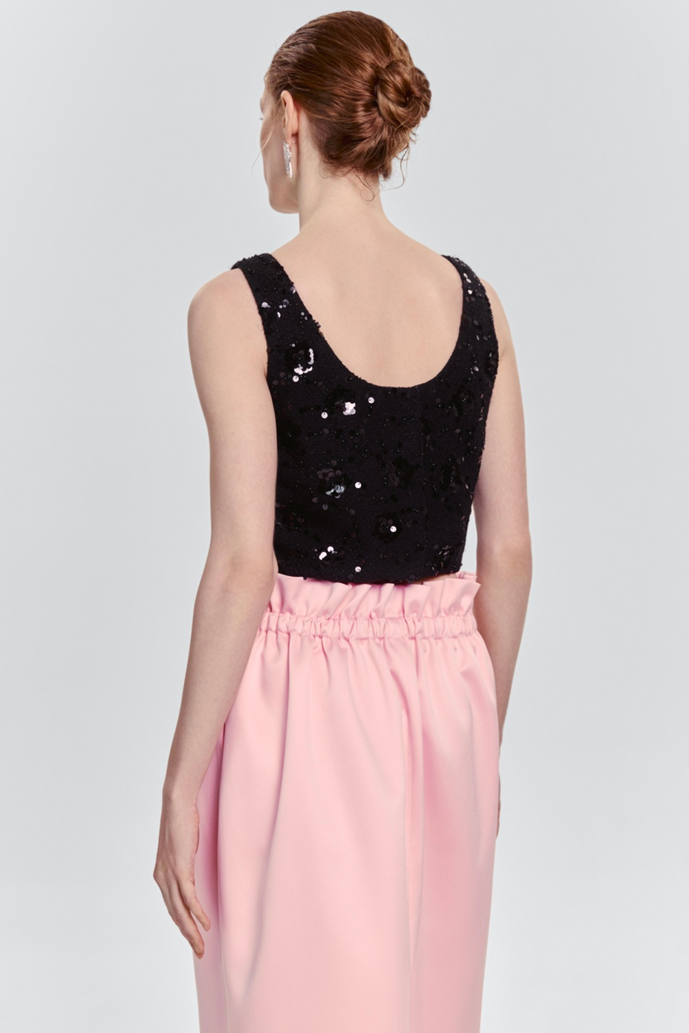 Топ из твида с бисером и пайетками