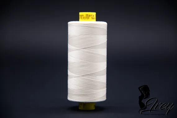 Нитки Guetermann MARA 150/1000 м, айвори 004