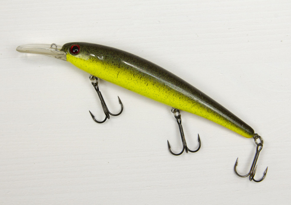 Shallow Walleye Bandit 12 см., цвет A28