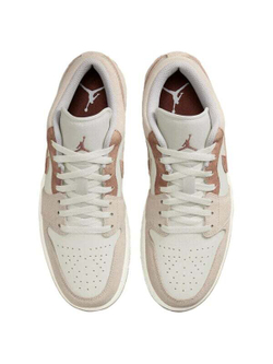 Jordan 1 Low Se Legend Light Brown