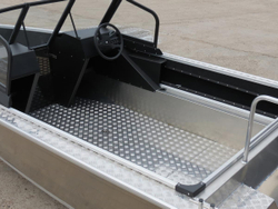 Катер-лодка алюминиевая WELLBOAT 53 Fish