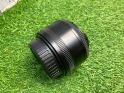 YongNuo AF 50mm 1.8 Canon EF