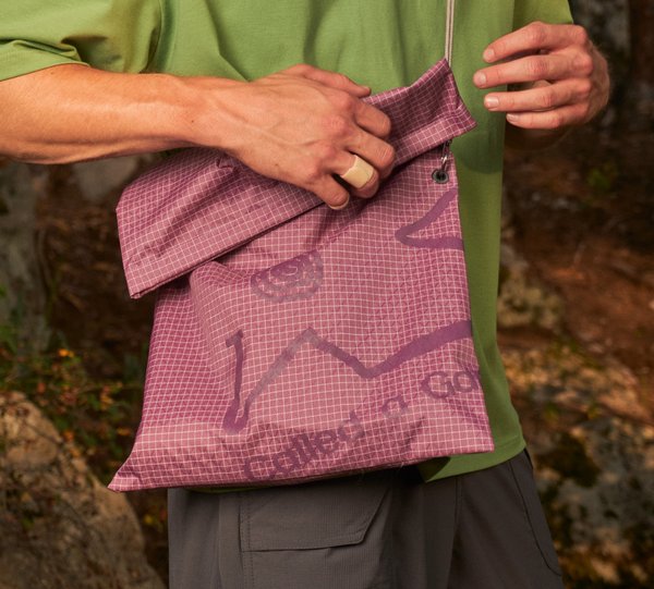 Сумка Called a Garment Artifact Pro Bag (lilac) артикул: - купить в магазине Дайс
