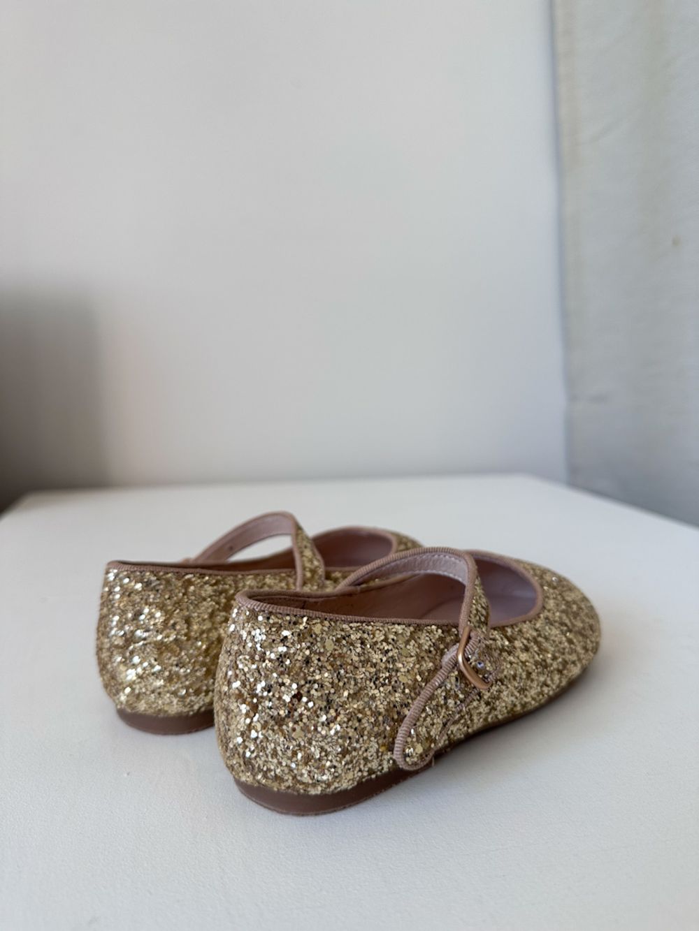 Новые туфли Age of Innocence, 25,5