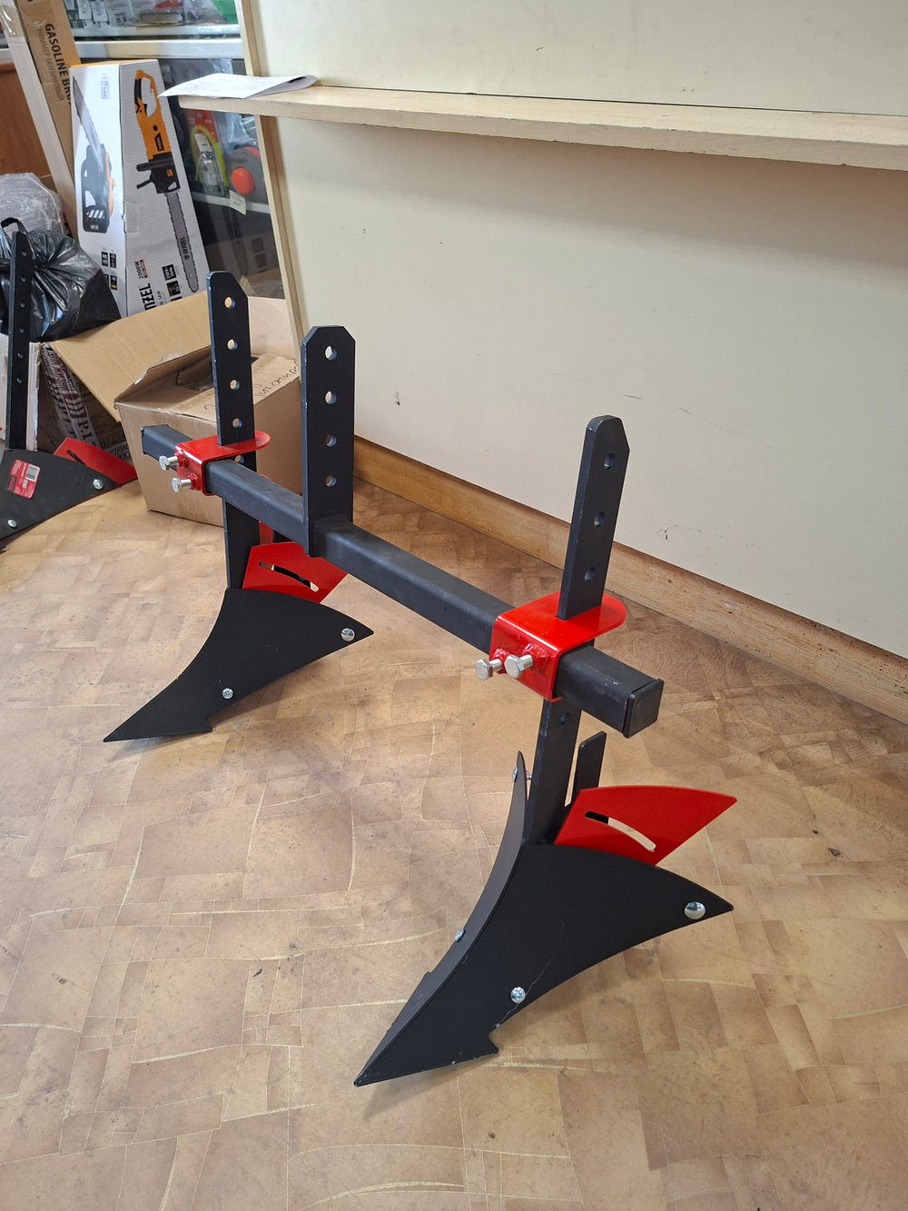 Окучник VALRUS стреловидный Профи двухрядный