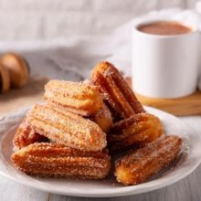 Кукурузные снеки Deluna Чуррос с карамелью 85 г