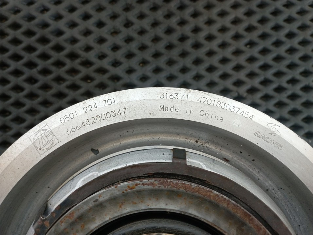 Выжимной подшипник сцепления АКПП 2023г