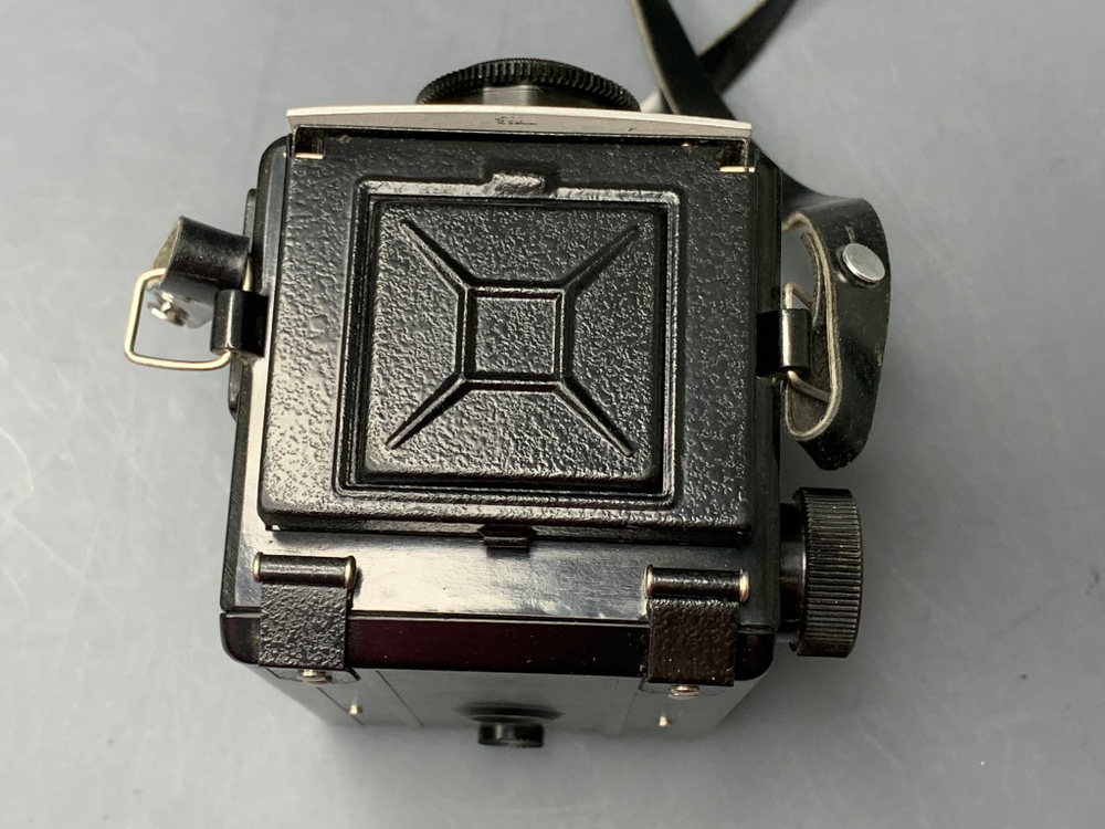 Lomo Lubitel 2