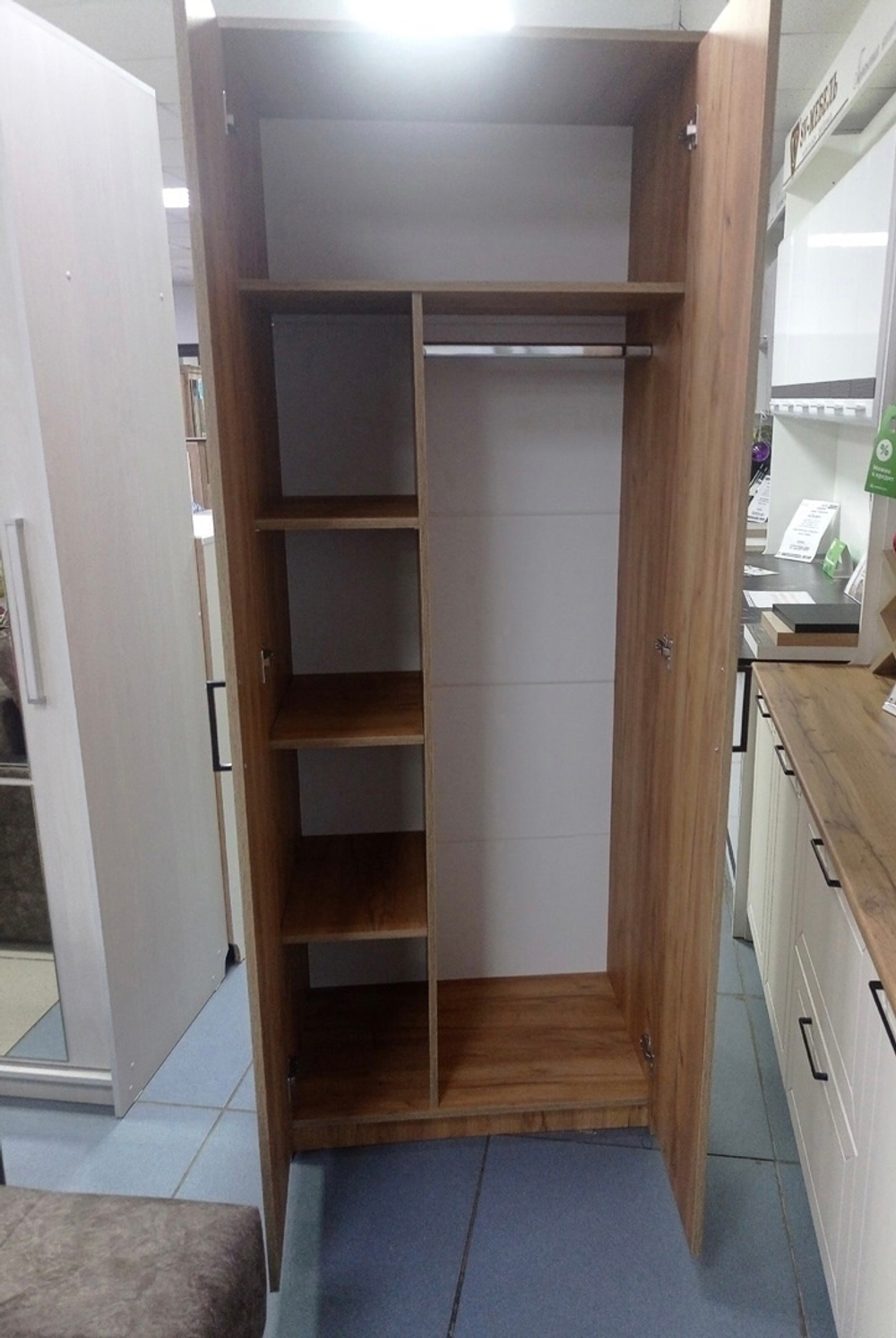 Шкаф распашной «ШК 2» Дуб Золотой 80 см