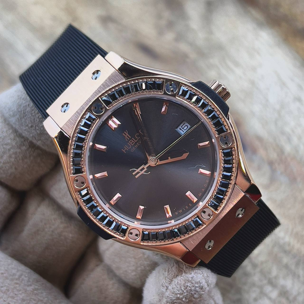 Часы Hublot