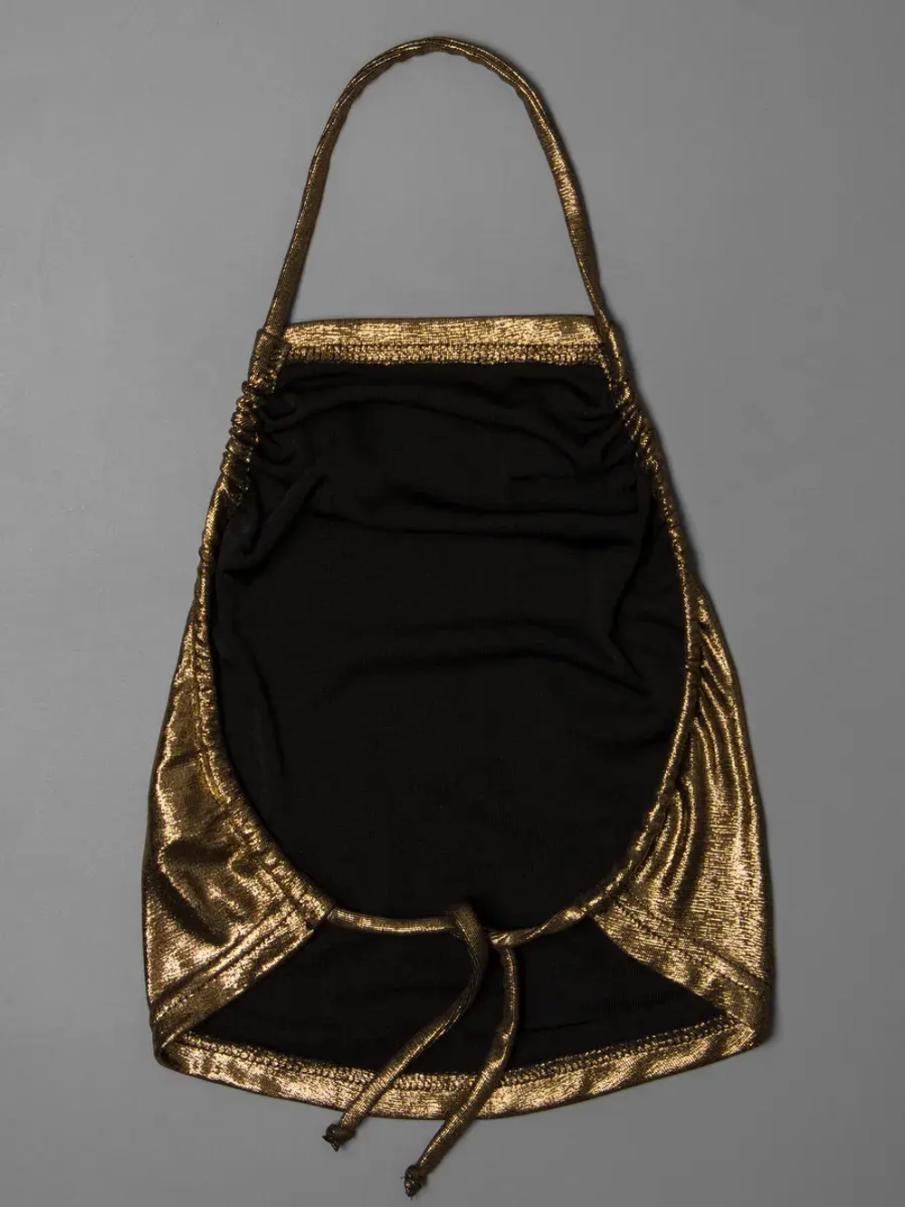 Летний топ для девочки на завязках