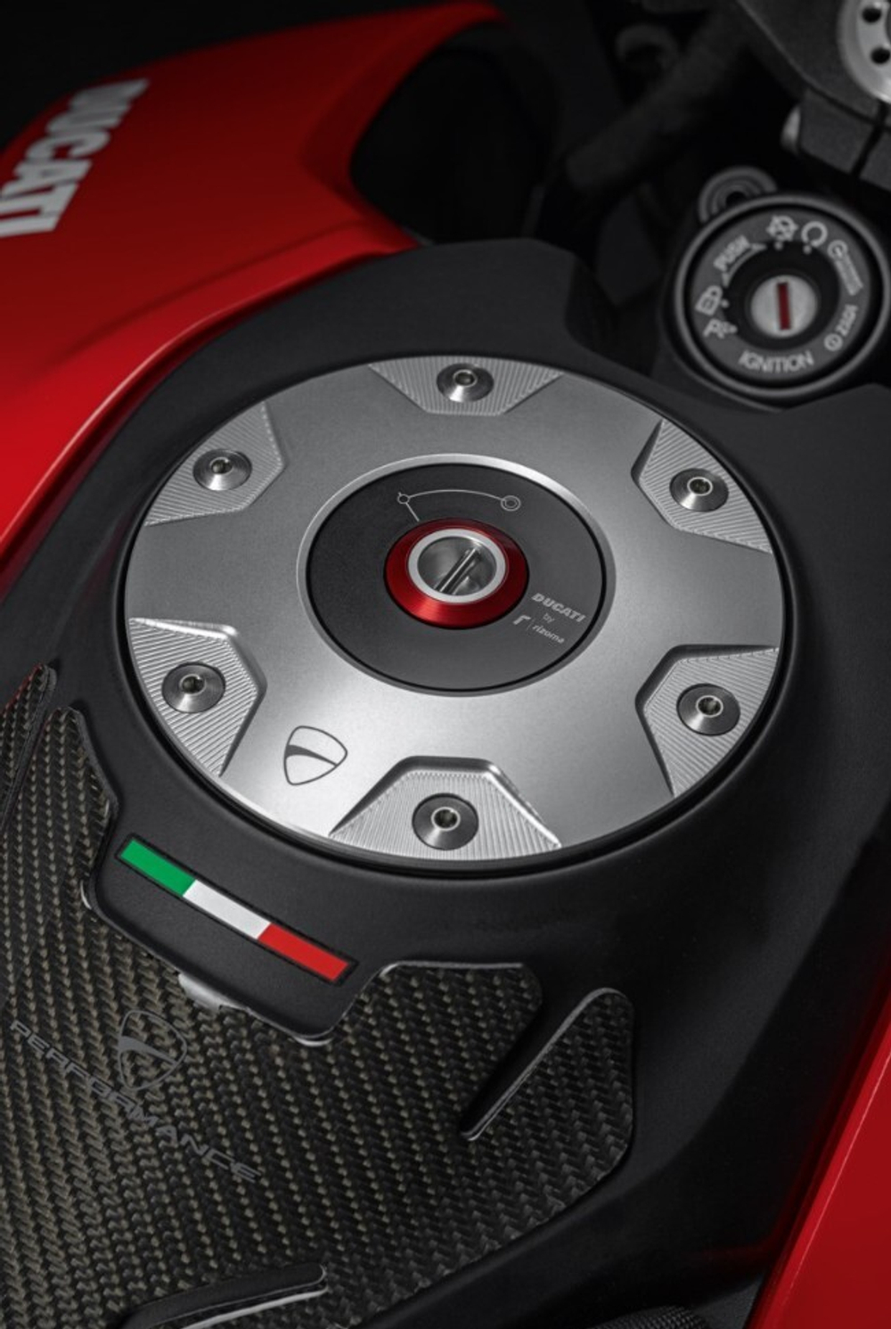 Ducati Performance Крышка бака алюминиевая 97780081AA