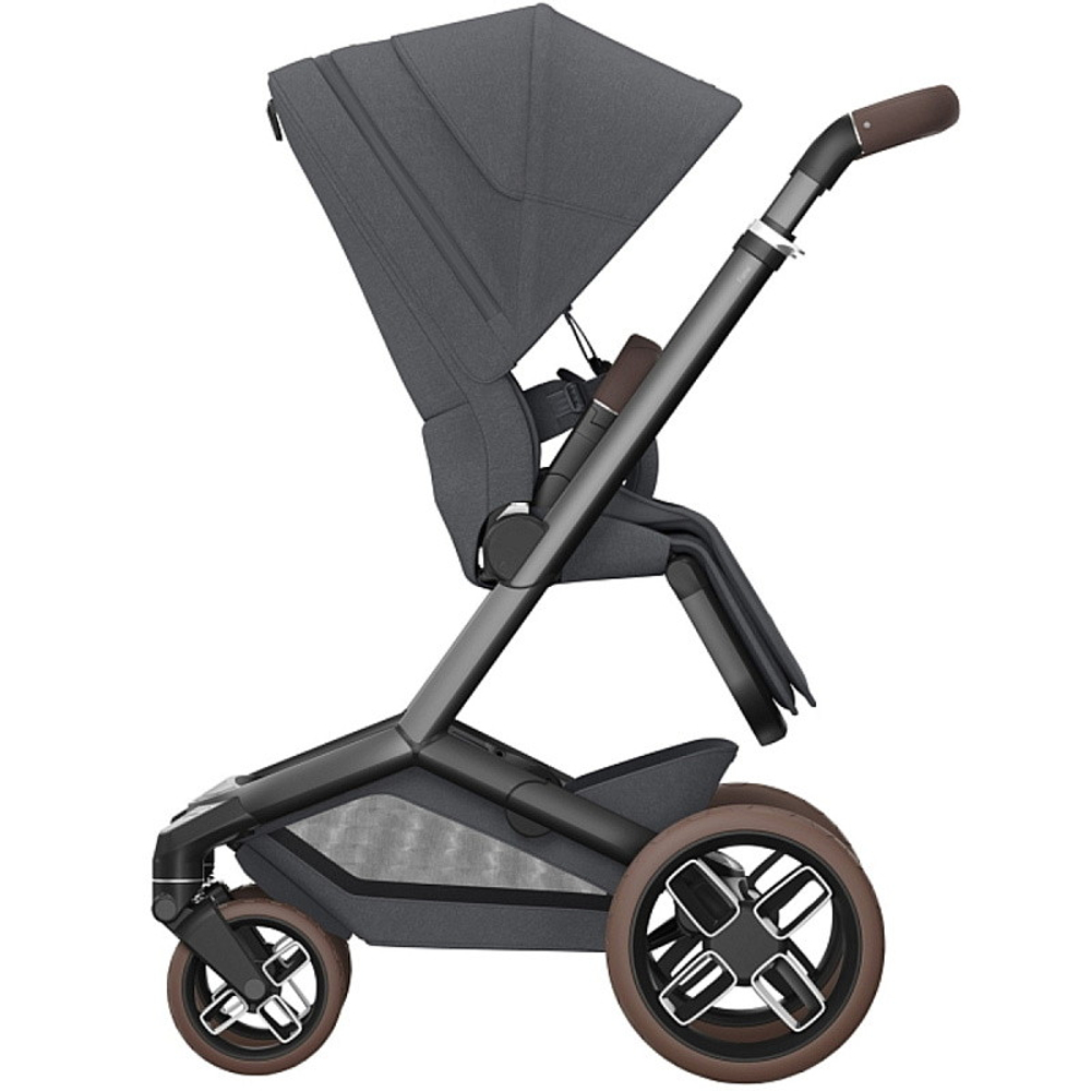 Детская коляска Maxi-Cosi Fame 3 в 1 с автокреслом CabrioFix Essential graphite Twillic Graphite/графит