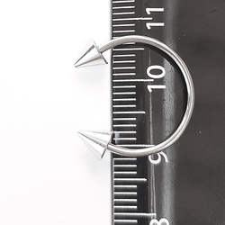 Подкова, циркуляр для пирсинга 16 мм, толщина 1.2 мм, диаметр конусов 5 мм. Сталь 316L. 1шт