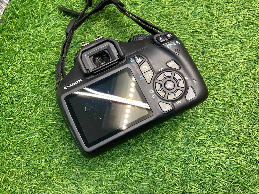Canon EOS 1100D 25.000 кадров