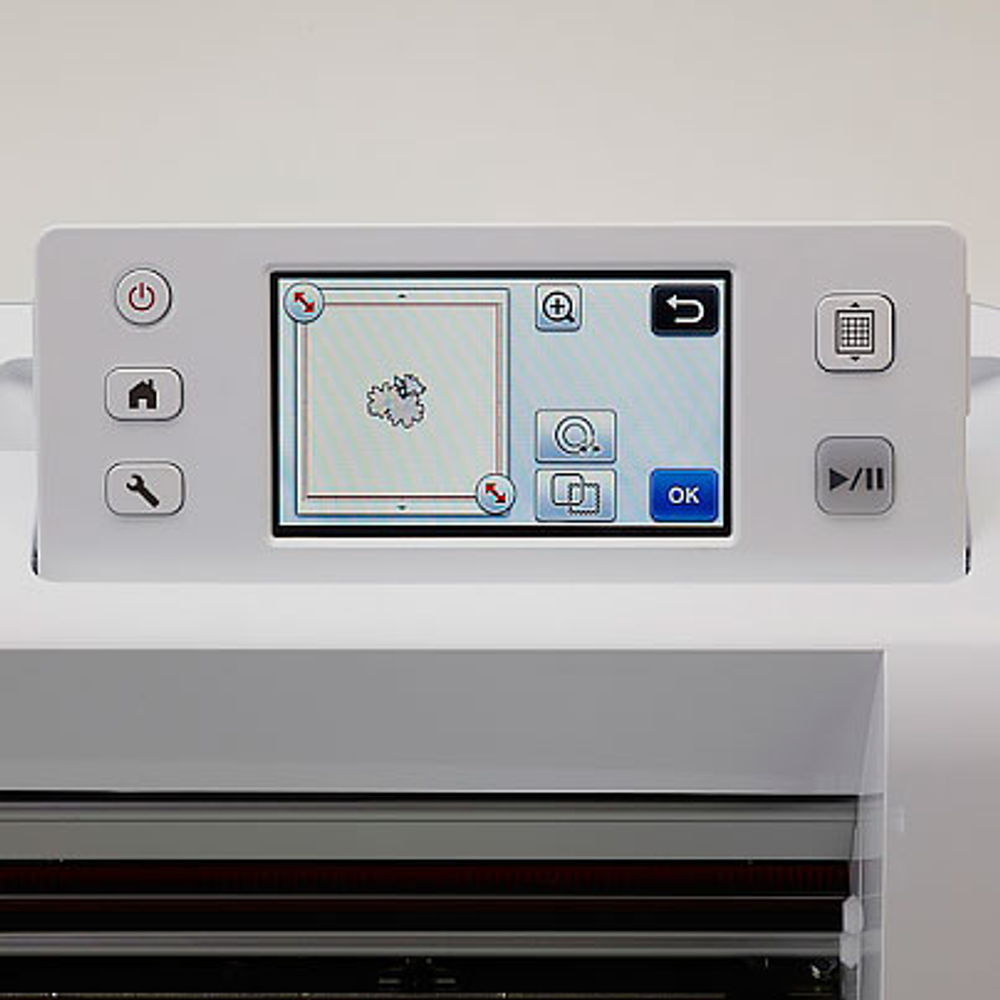 Режущий плоттер Brother ScanNCut CM300
