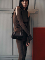 Сумка Yuzefi Oyster Mini Duffle - ESPRESSO PEBBLE GRAINED LEATHER