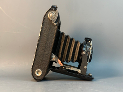 Voigtländer Bessa Voigtar 11CM 4,5 COMPUR