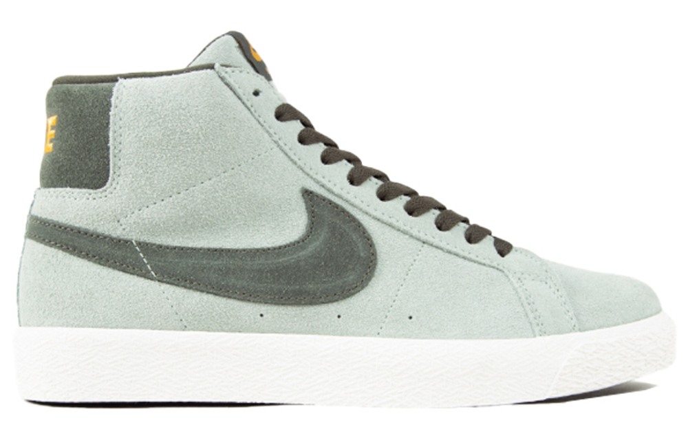 Кроссовки Nike Blazer