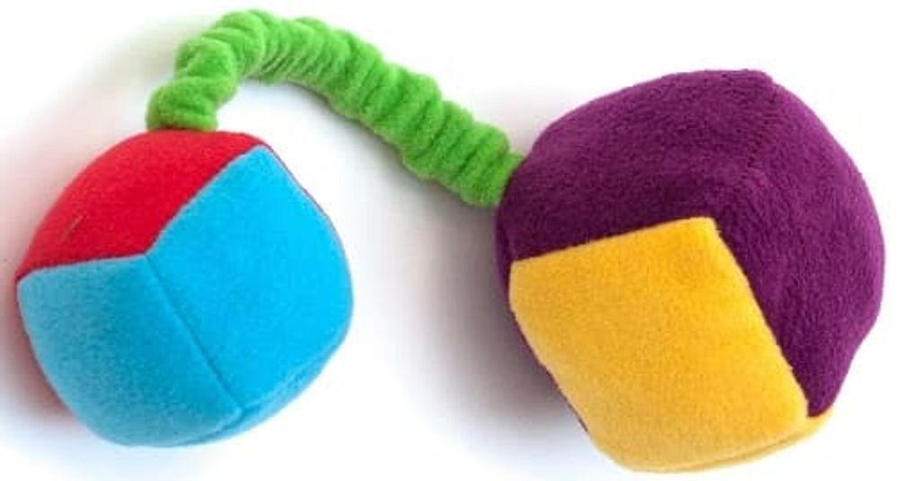 «Кубики» на резинке с пищалками, игрушка для собак OSSO Toys «Кубики» на резинке с пищалками, игрушка для собак OSSO Toys