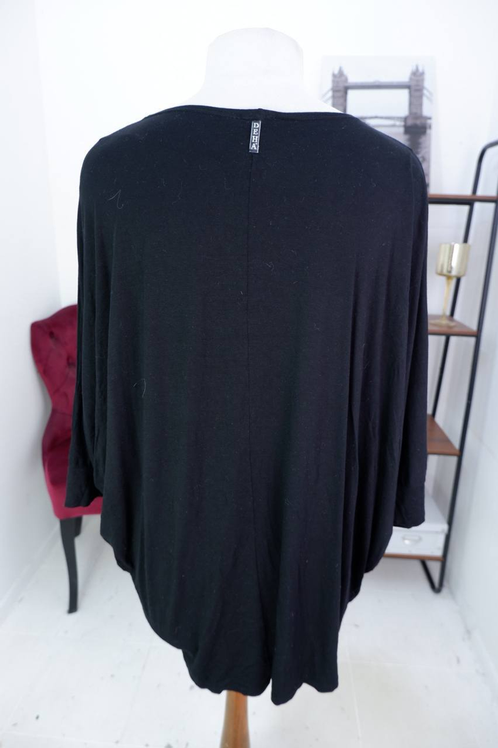 Блузка свободного кроя, визуально на 50 размер