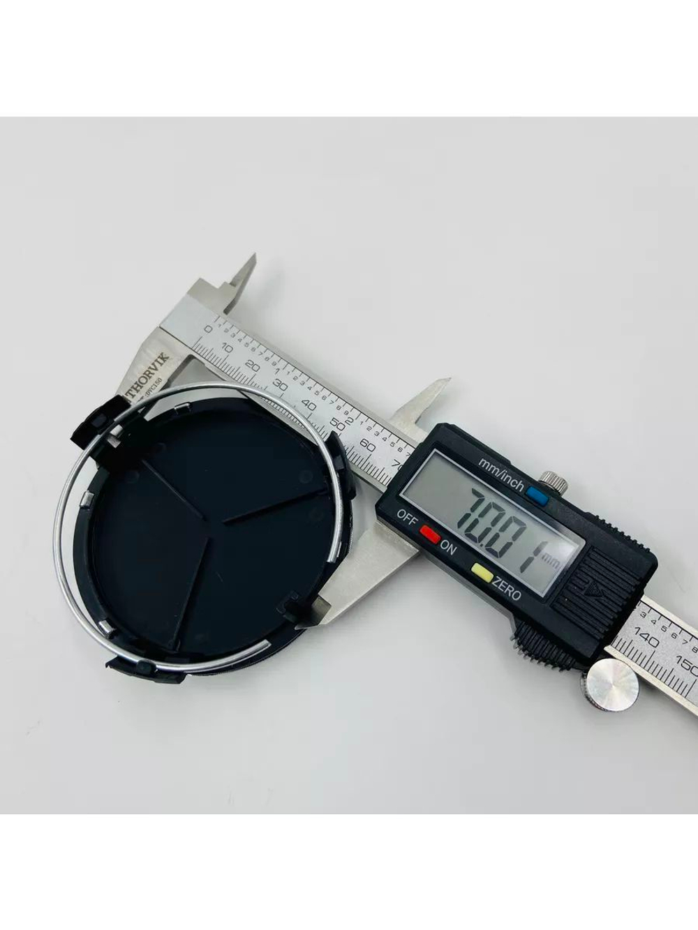 Колпачки на литые диски с эмблемой Mercedes 75 мм 4 шт