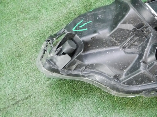 Битая Фара правая Subaru Outback 5 (2014-2018) LED